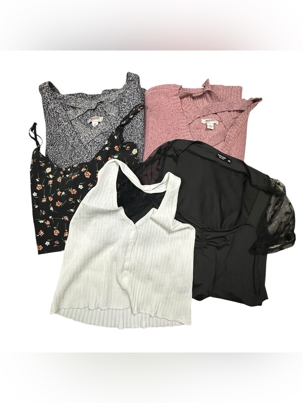Bundle of 5 Women’s Tops Mixed Styles Floral Ribbed Lace Knit Casual